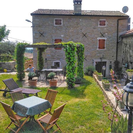 Al Merlo Olivo, Rural Istrian House Buje Εξωτερικό φωτογραφία